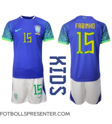 Brasilien Fabinho #15 Bortatröja Barn VM 2022 Kortärmad (+ korta byxor)
